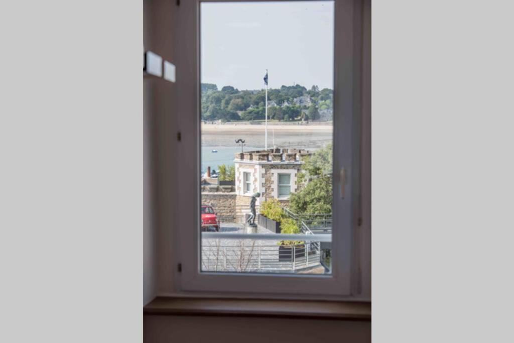 Dinard, Tres Bel Appartement***** Avec Vue Sur Mer Exterior photo